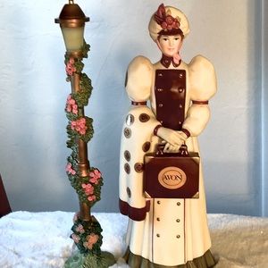 2006 Mrs. Albee Figurine